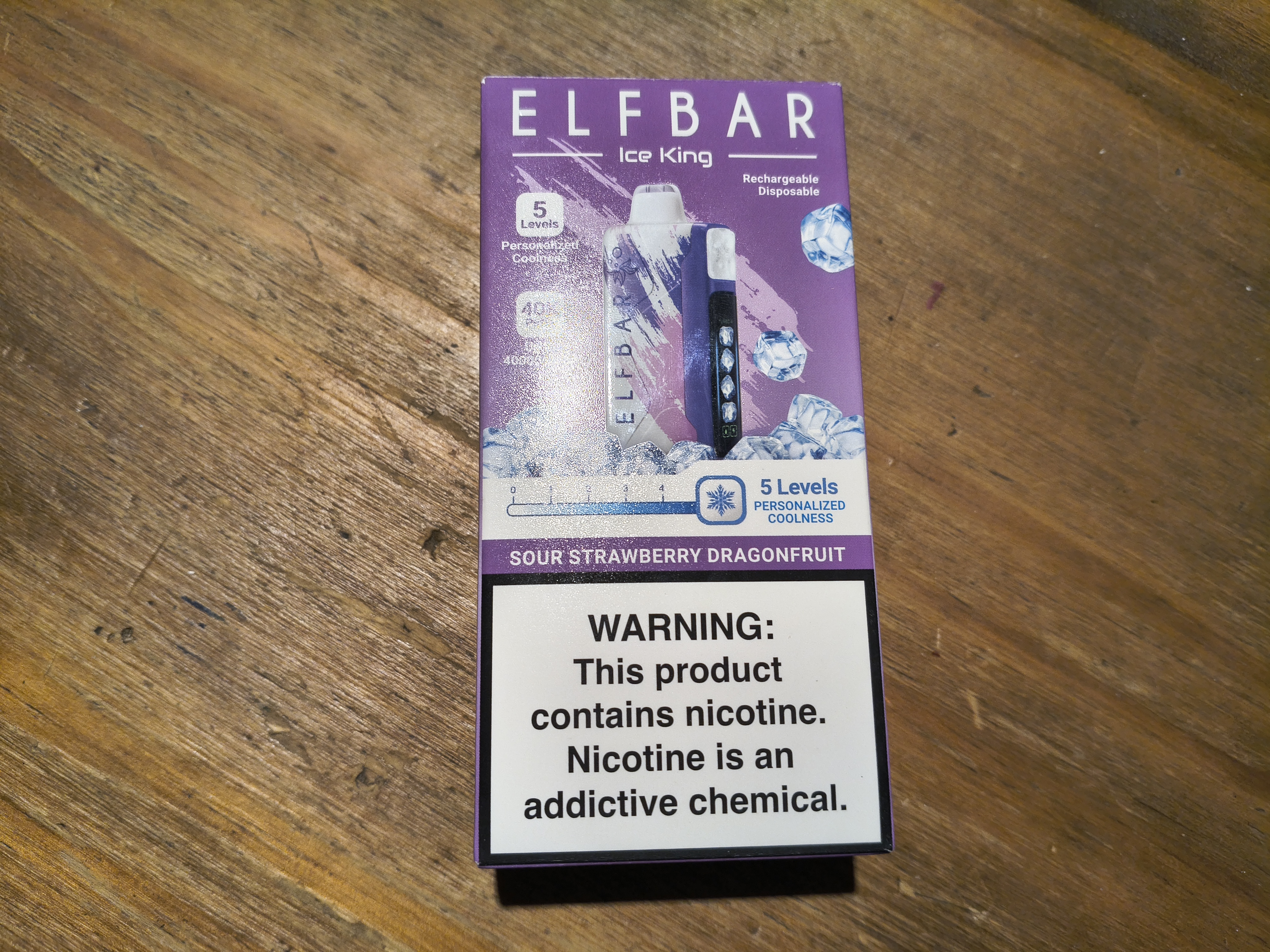 Vaper ElfBar Ice King Sour Strawberry DragonFruit